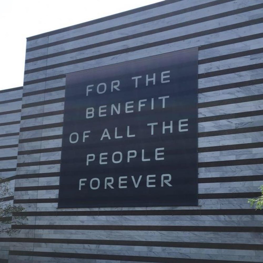 Meet your Posher, Quinn